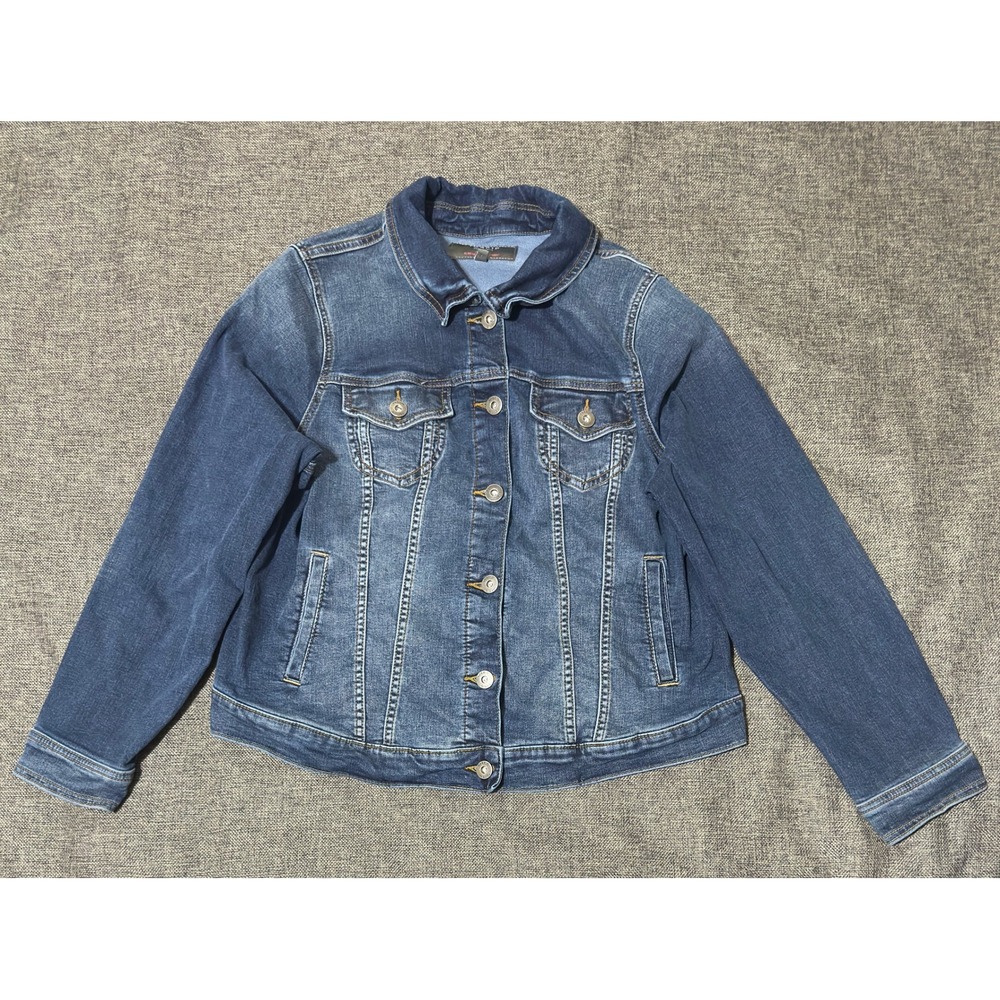 Torrid Womens Size 2 Denim Jacket Blue Long Sleeve Stretch Button Up